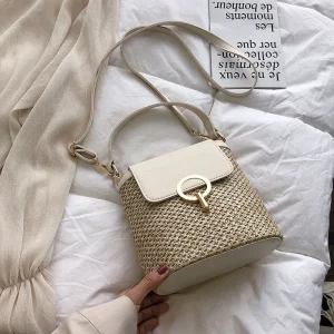Casual Chains Straw Bucket Bags